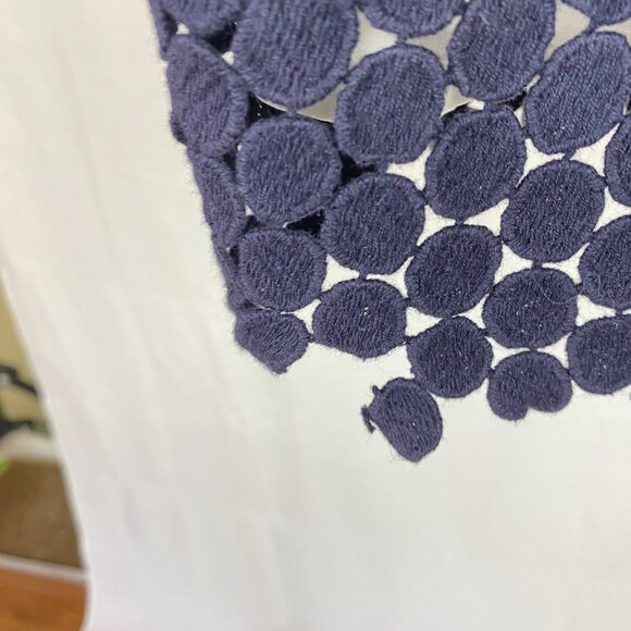 Karl Lagerfeld Paris Navy Circle Lace Pencil Skirt Size 8 - Picture 6 of 12